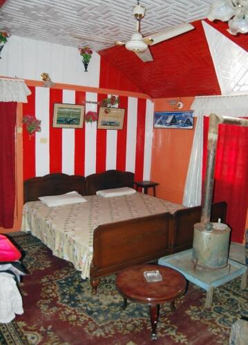 Houseboat Cherry Flower, Srinagar 5